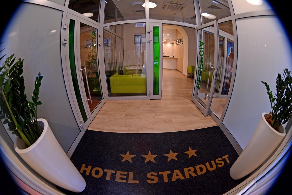 Hotel Stardust Nové Zámky Εξωτερικό φωτογραφία